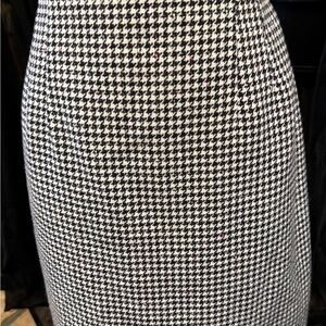 Norton McNaughton Monochrome Houndstooth Pencil Skirt